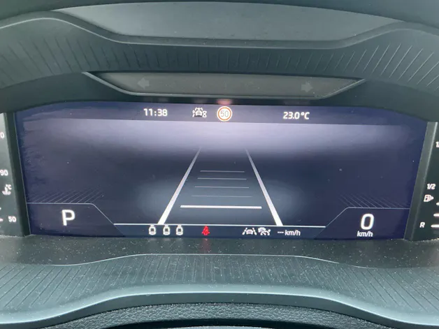 Škoda Karoq Selection *** ACC & RÜCKFAHRKAMERA ***