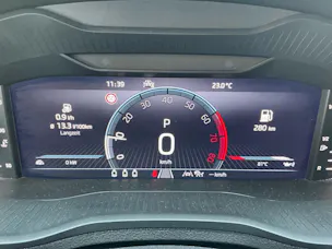 Škoda Karoq Selection *** ACC & RÜCKFAHRKAMERA ***