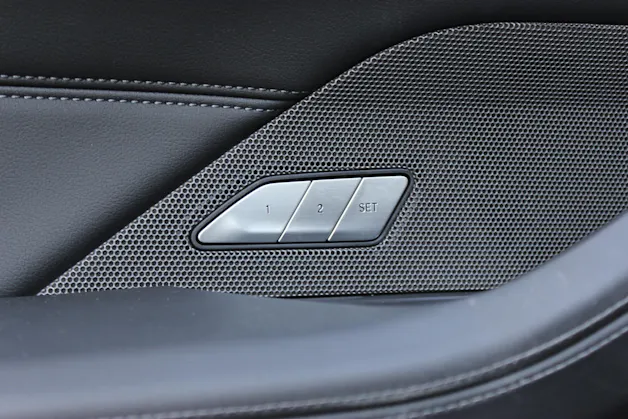 BMW M4 Coupé Competition M xDrive *M Carbon Exterieurpaket*