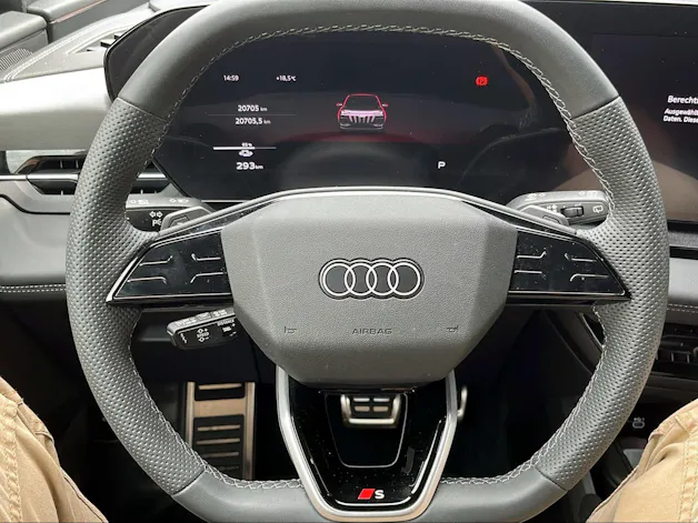Audi Q6 e-tron quattro