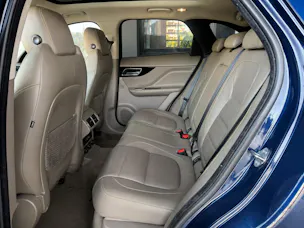 Jaguar F-Pace 25d R-Sport AWD Automatik