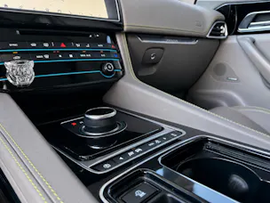Jaguar F-Pace 25d R-Sport AWD Automatik