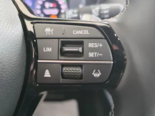 Honda ZR-V 2.0i MMD Sport