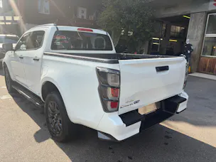ISUZU Elektro