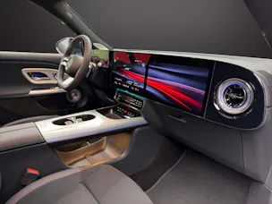 MERCEDES-BENZ GLB 220 4MATIC