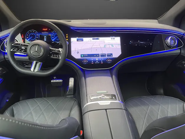 MERCEDES-BENZ EQE 350 4MATIC "Excellence Edition"