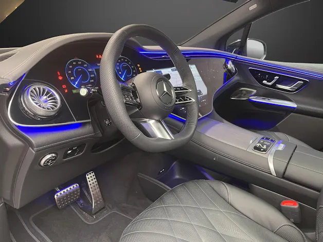 MERCEDES-BENZ EQE 350 4MATIC "Excellence Edition"