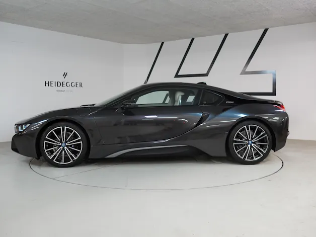 BMW i8 Coupé