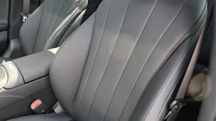 MERCEDES-BENZ E 220 d 4MATIC T-Modell "Swiss Star"