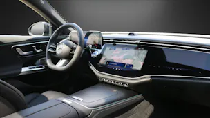 MERCEDES-BENZ E 220 d 4MATIC T-Modell "Swiss Star"