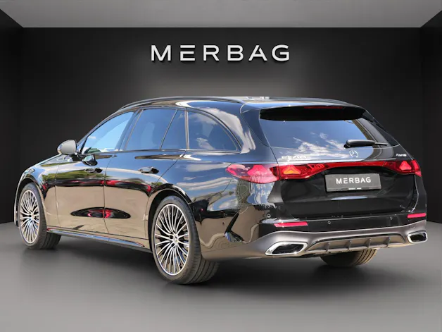 MERCEDES-BENZ E 220 d 4MATIC T-Modell "Swiss Star"