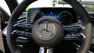 MERCEDES-BENZ E 220 d 4MATIC T-Modell "Swiss Star"