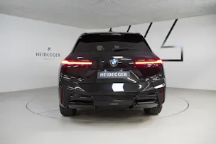 BMW iX xDrive60 M Sport