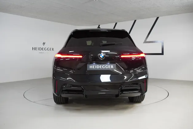BMW iX xDrive60 M Sport