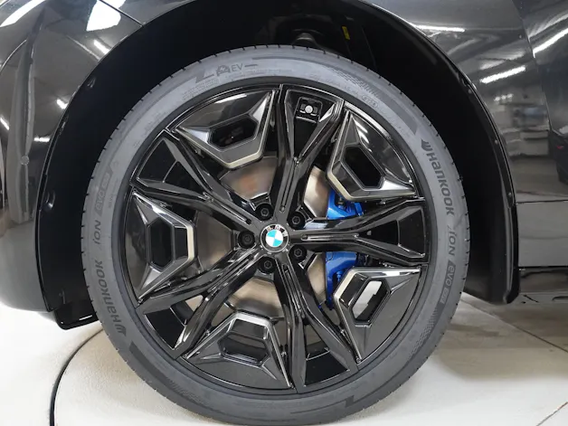 BMW iX xDrive60 M Sport