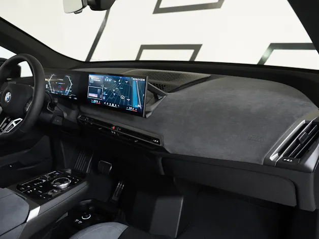 BMW iX xDrive60 M Sport