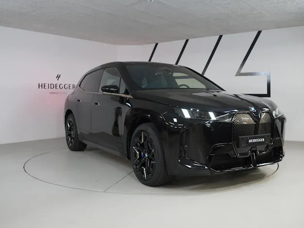 BMW iX xDrive60 M Sport