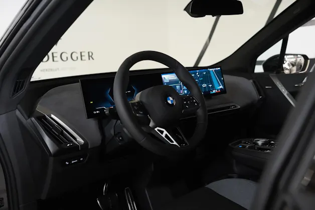 BMW iX xDrive60 M Sport