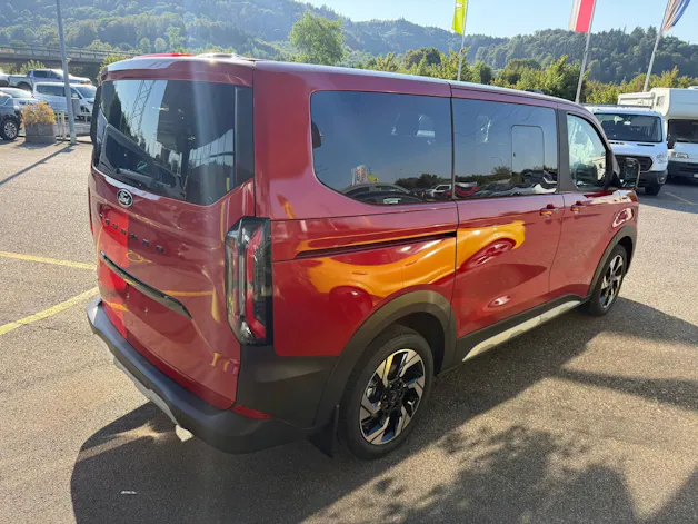 FORD Tourneo Bus 340 L1H1 PHEV Active