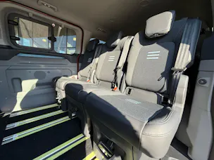 FORD Tourneo Bus 340 L1H1 PHEV Active