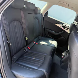 Audi A6 Avant 2.0 TDI S-tronic *S-LINE*
