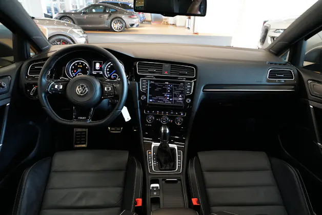 VW Golf 2.0 TSI R 4Motion DSG
