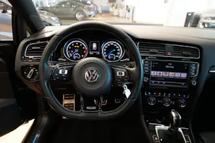 VW Golf 2.0 TSI R 4Motion DSG