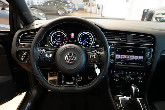 VW Golf 2.0 TSI R 4Motion DSG