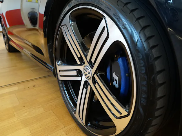 VW Golf 2.0 TSI R 4Motion DSG