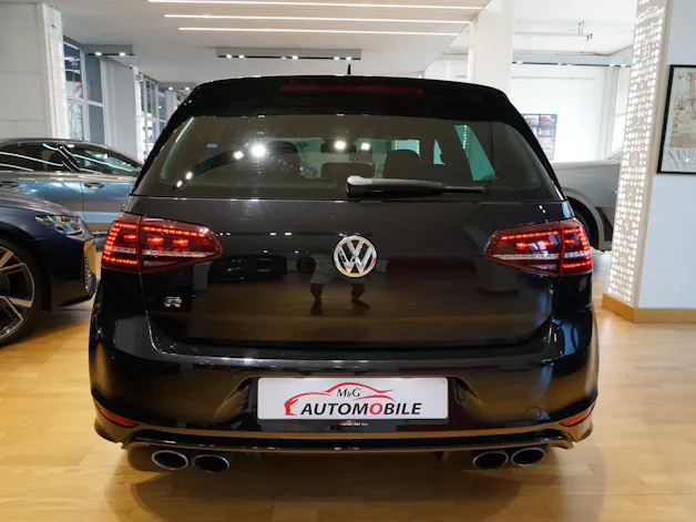 VW Golf 2.0 TSI R 4Motion DSG