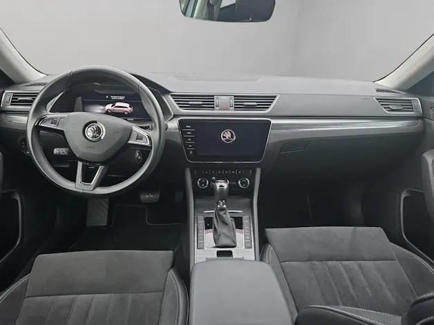 Škoda Superb 1.4 TSI Ambition PHEV DSC