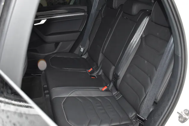 VW Touareg 3.0 TDI R-Line Tiptronic