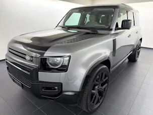 Land Rover Defender110 3.0DI6 300 SE