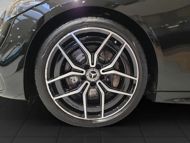 Mercedes-Benz C 300 T 4Matic AMG Line