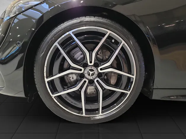Mercedes-Benz C 300 T 4Matic AMG Line