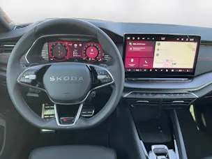 SKODA Octavia Combi 2.0 TSI DSG RS 30 Years Edition