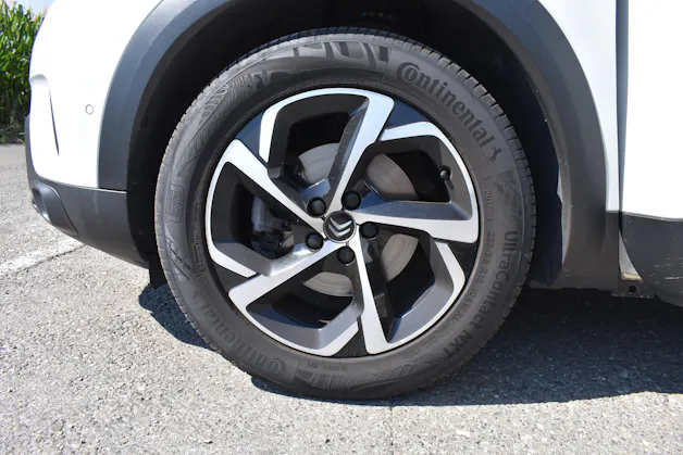 Citroën C5 Aircross 1.6i PureTech Feel EAT8