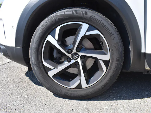 Citroën C5 Aircross 1.6i PureTech Feel EAT8