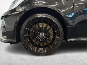 https://vehicle.imgix.net/4433271/2310abc3-89bb-4002-8b36-8c8b85aea181.jpg