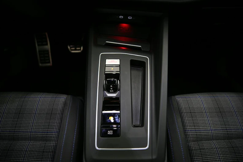 Fahrzeugbild VW GOLF