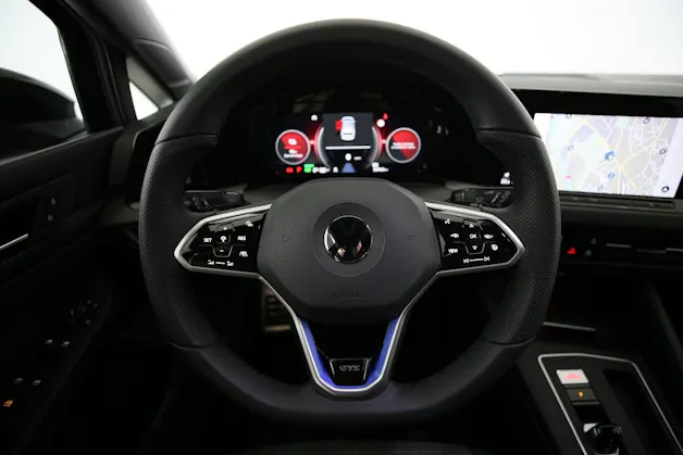VW Golf VIII 1.4 TSI PHEV GTE DSG