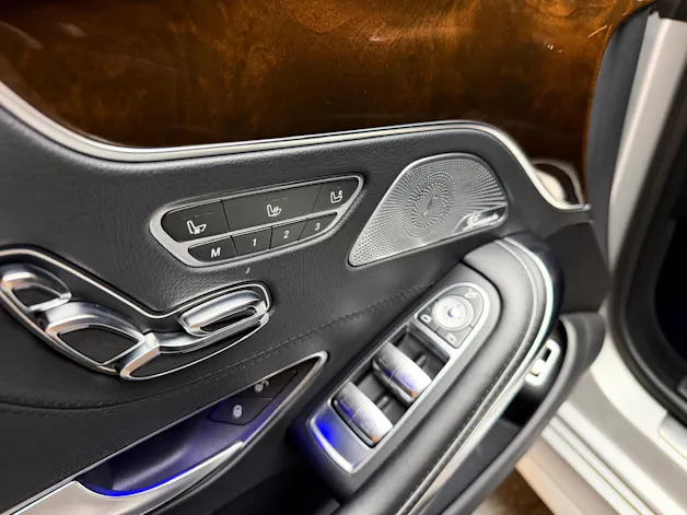 Mercedes-Benz S 500 V8 4matic Coupé AMG-Line