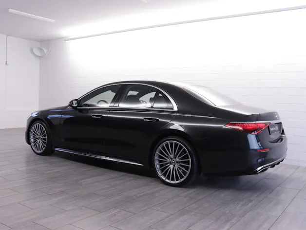 MERCEDES-BENZ S 580 V8 AMG Line 4matic
