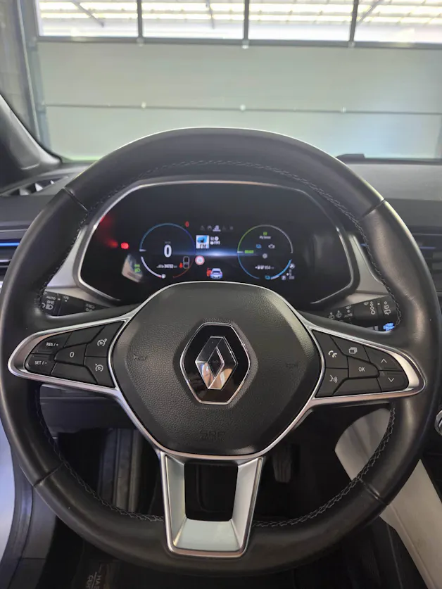 Renault Captur 1.6 E-Tech Plug-in Edition One