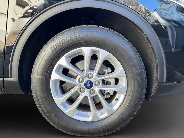 Ford Kuga 2.5 Hybrid Titanium X 4x4