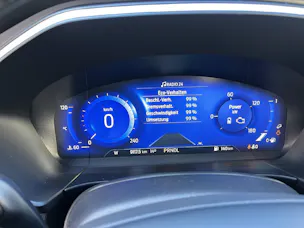 FORD Kuga 2.5 Hybrid Titanium X 4x4