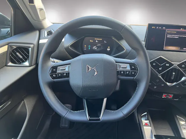 DS Automobiles 3 Crossback 1.2 Hybrid Maison Sarah Lavoine