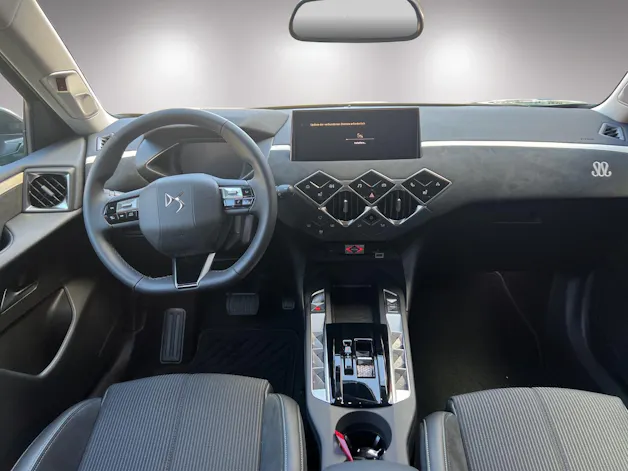 DS Automobiles 3 Crossback 1.2 Hybrid Maison Sarah Lavoine