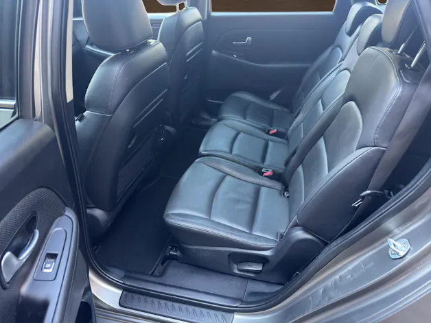 Kia Carens 1.6 GDi Swiss Eco Edition