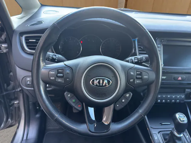 Kia Carens 1.6 GDi Swiss Eco Edition